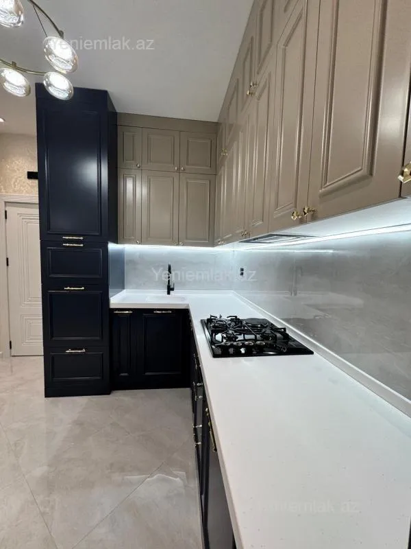 Satılır 3 otaqlı yeni tikili 107 m²