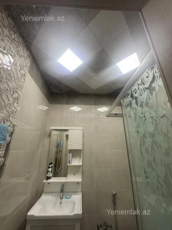 Satılır 2 otaqlı yeni tikili 52 m²