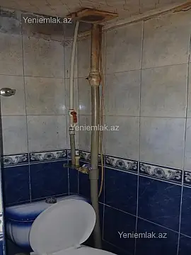 Satılır 2 otaqlı köhnə tikili 65 m²