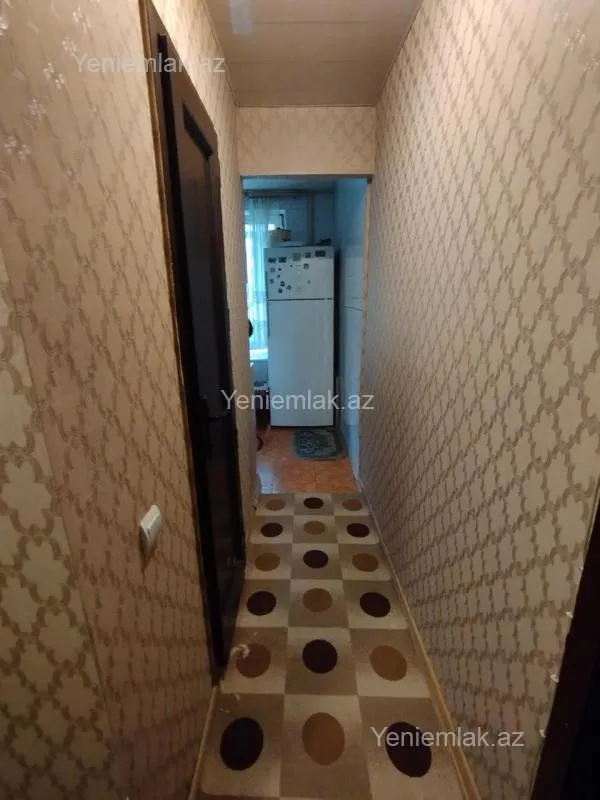 Satılır 3 otaqlı köhnə tikili 70 m²
