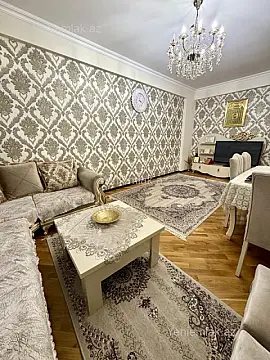 Satılır 2 otaqlı yeni tikili 76 m²