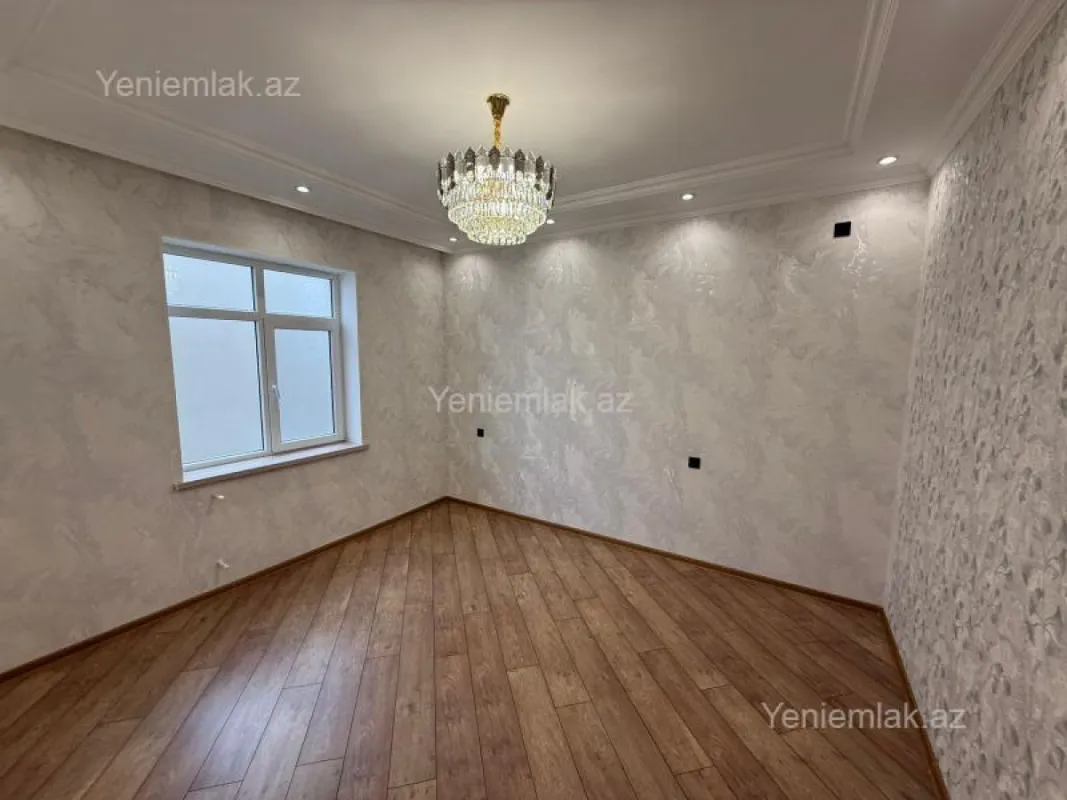 Satılır 4 otaqlı həyət evi 145 m²