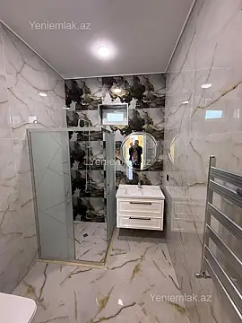 Satılır 4 otaqlı həyət evi 145 m²