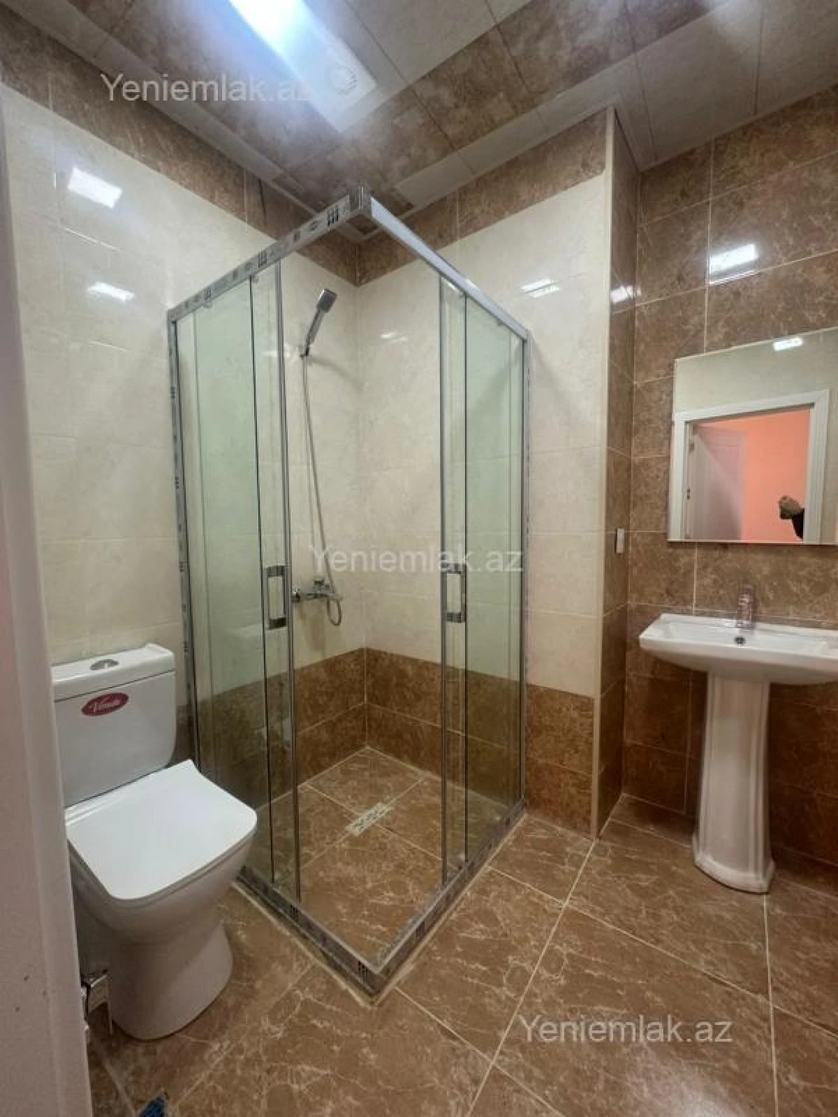 Satılır 2 otaqlı yeni tikili 64 m²