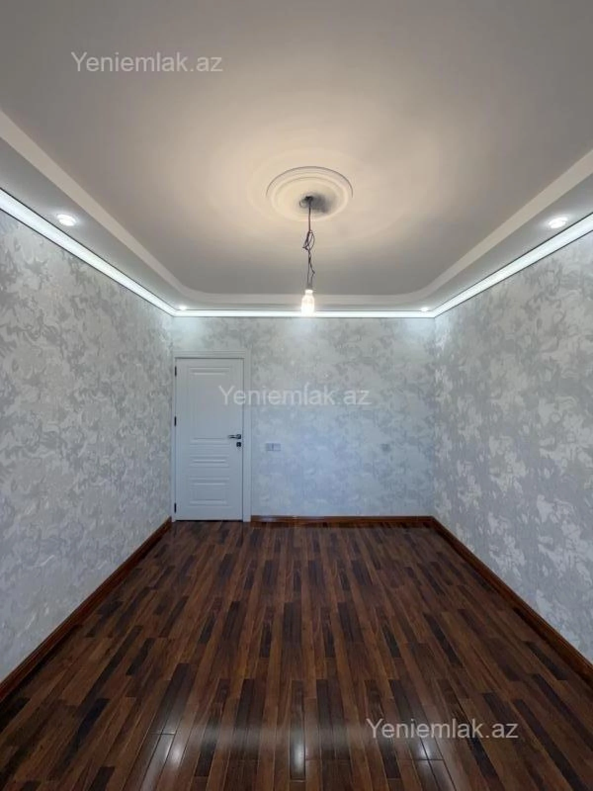 Satılır 3 otaqlı köhnə tikili 72 m²