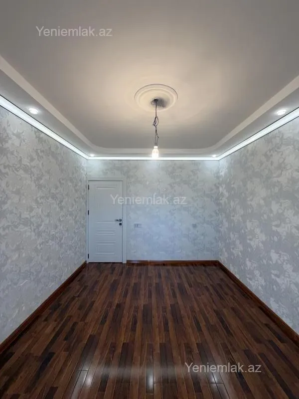 Satılır 3 otaqlı köhnə tikili 72 m²