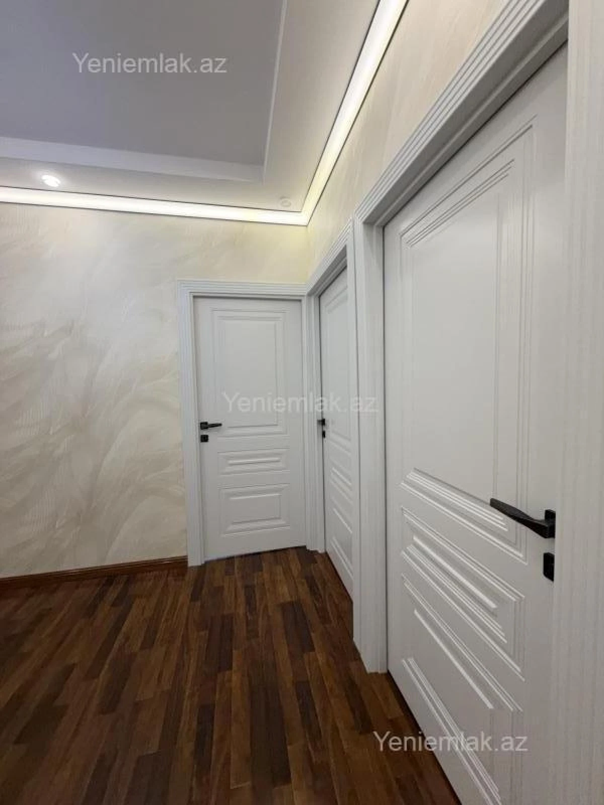 Satılır 3 otaqlı köhnə tikili 72 m²