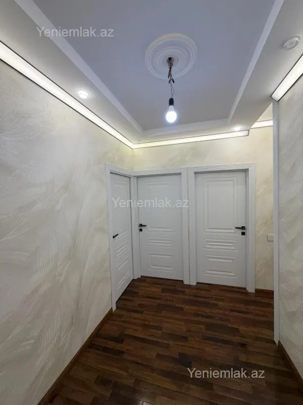 Satılır 3 otaqlı köhnə tikili 72 m²