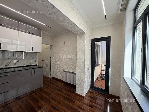 Satılır 3 otaqlı köhnə tikili 72 m²