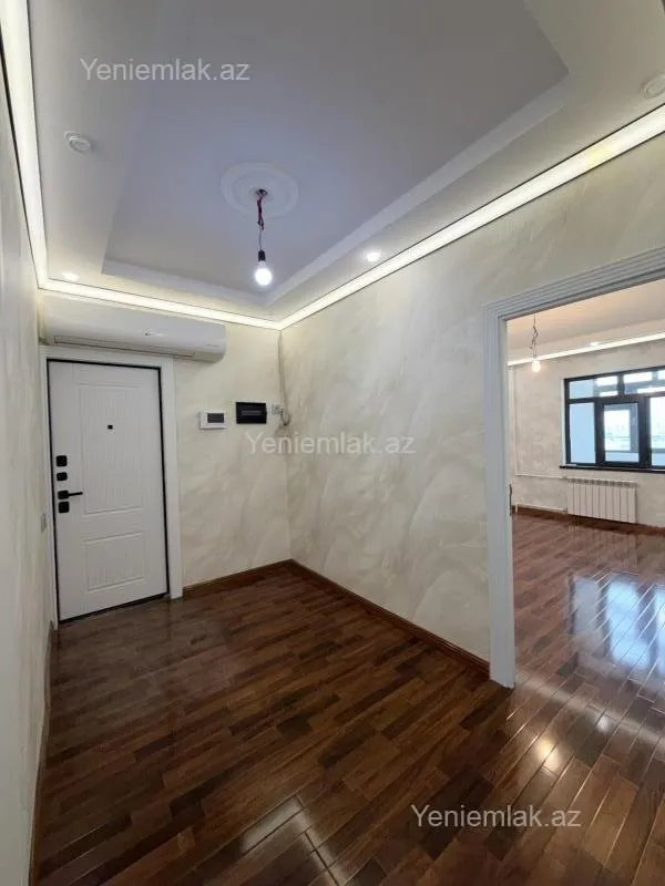 Satılır 3 otaqlı köhnə tikili 72 m²