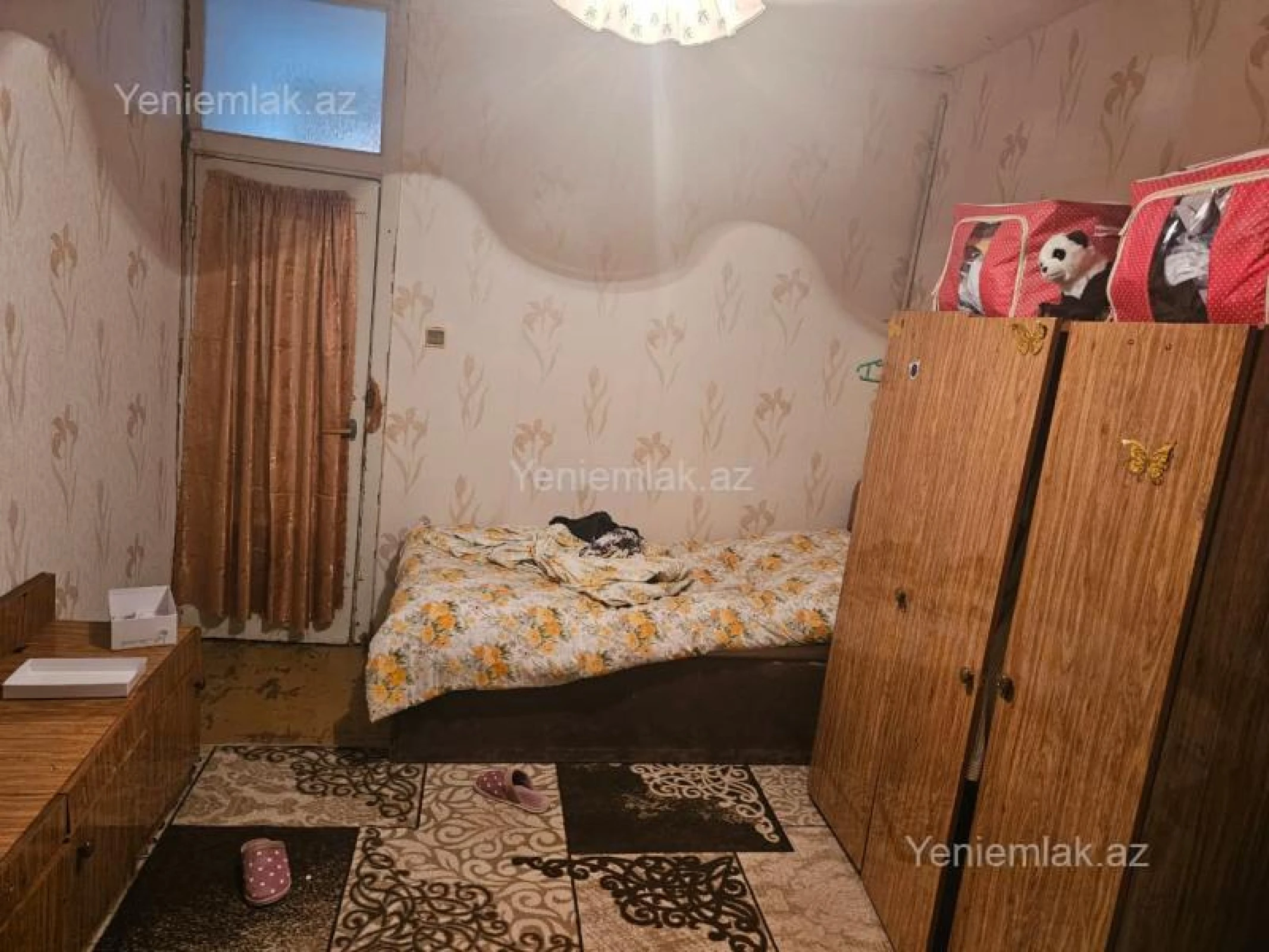 Satılır 2 otaqlı köhnə tikili 60 m²