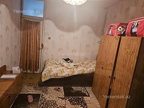 Satılır 2 otaqlı köhnə tikili 60 m²