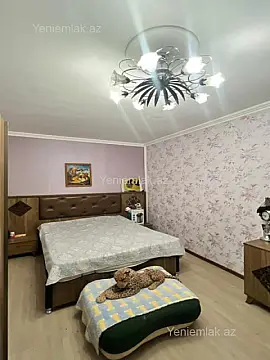Satılır 3 otaqlı köhnə tikili 82 m²