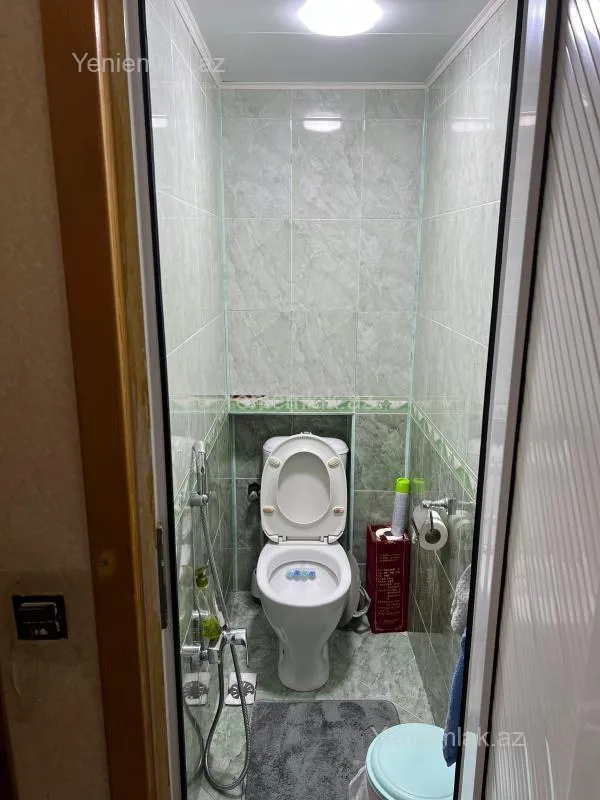 Satılır 5 otaqlı köhnə tikili 115 m²