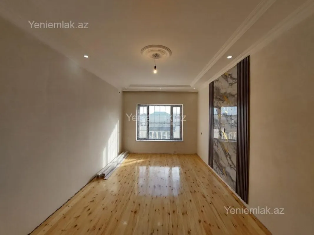 Satılır 3 otaqlı həyət evi 105 m²