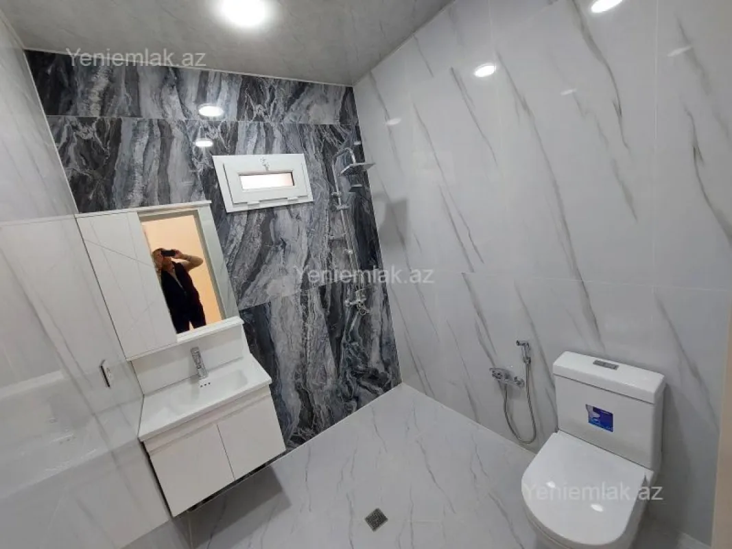 Satılır 3 otaqlı həyət evi 105 m²