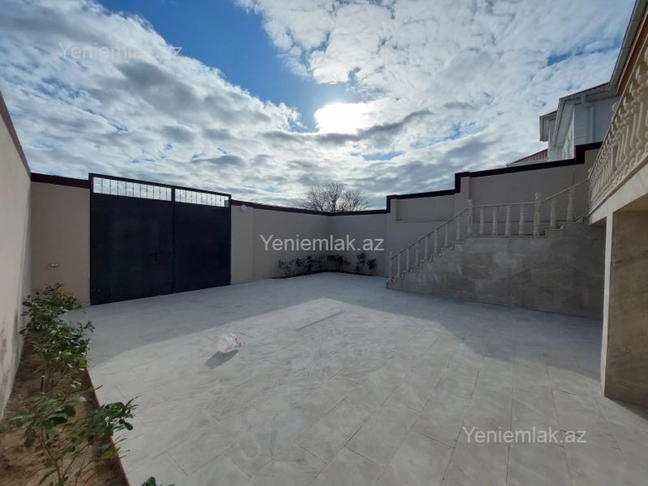 Satılır 3 otaqlı həyət evi 105 m²