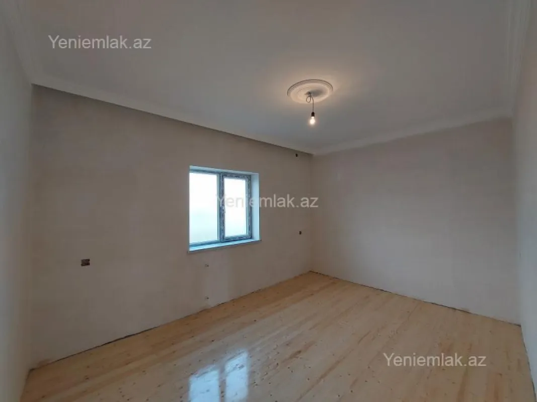 Satılır 3 otaqlı həyət evi 105 m²