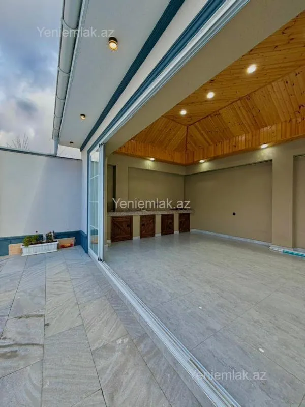 Satılır 4 otaqlı həyət evi 180 m²
