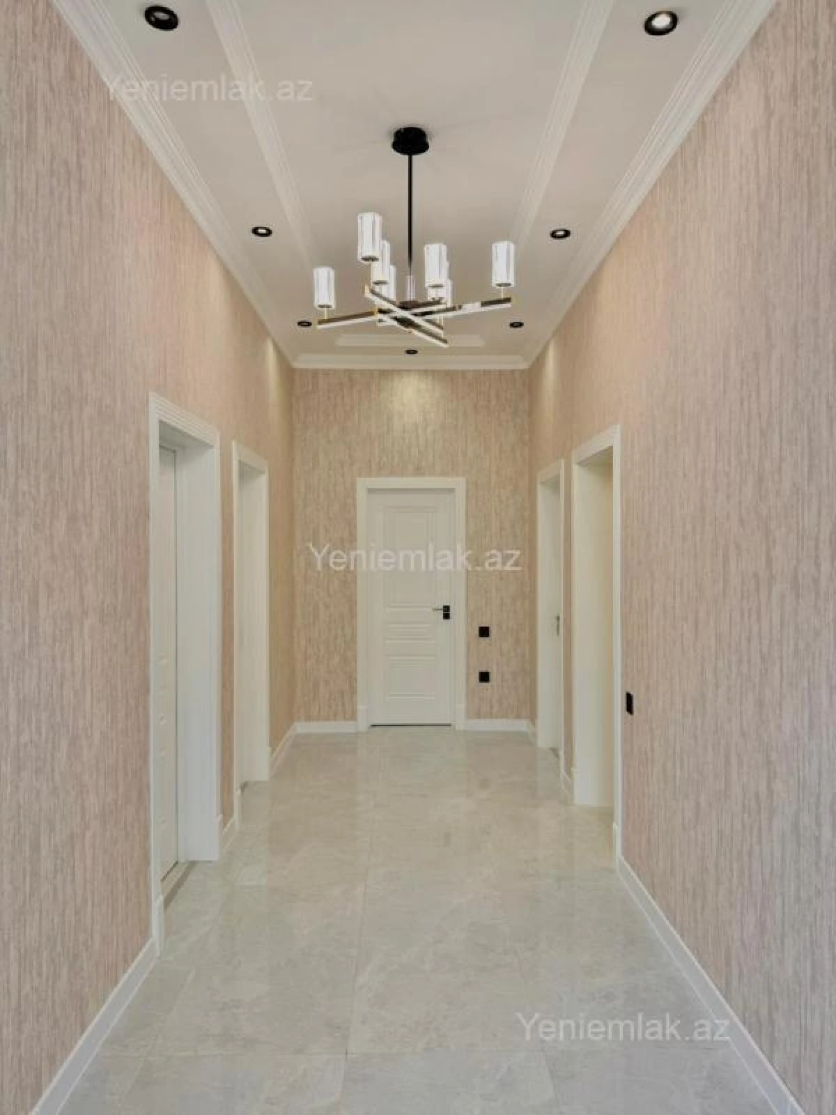 Satılır 4 otaqlı həyət evi 180 m²