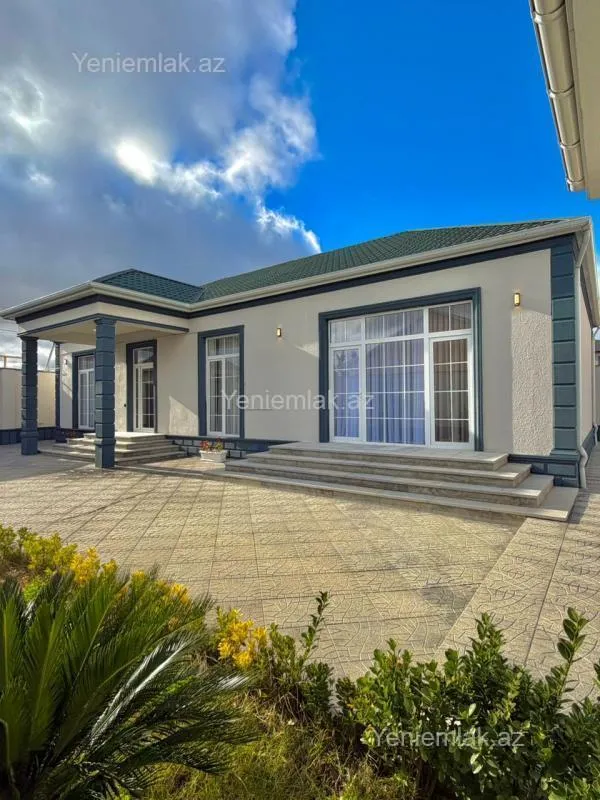 Satılır 4 otaqlı həyət evi 180 m²