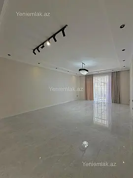 Satılır 4 otaqlı həyət evi 180 m²