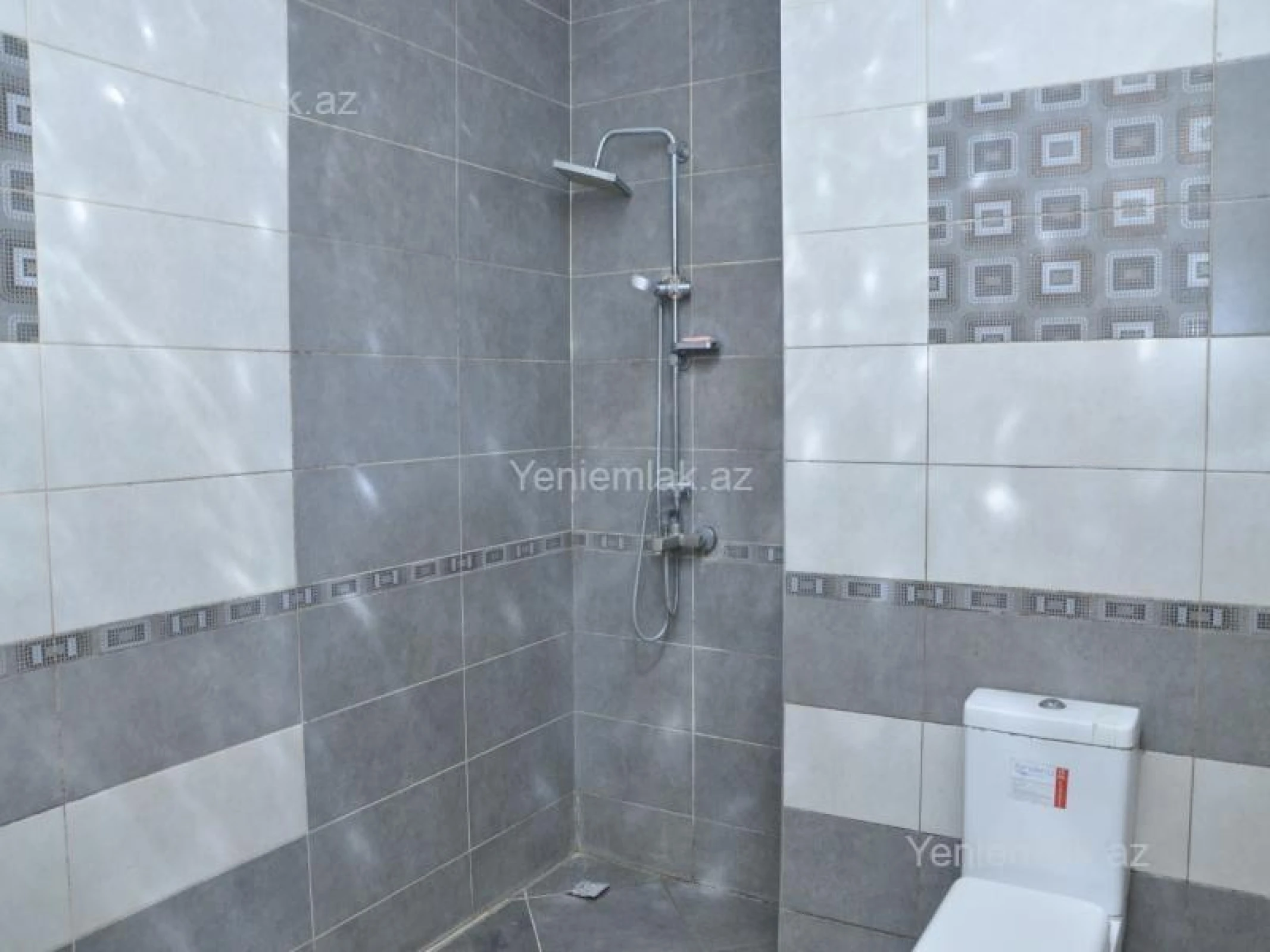 Satılır 4 otaqlı yeni tikili 192 m²
