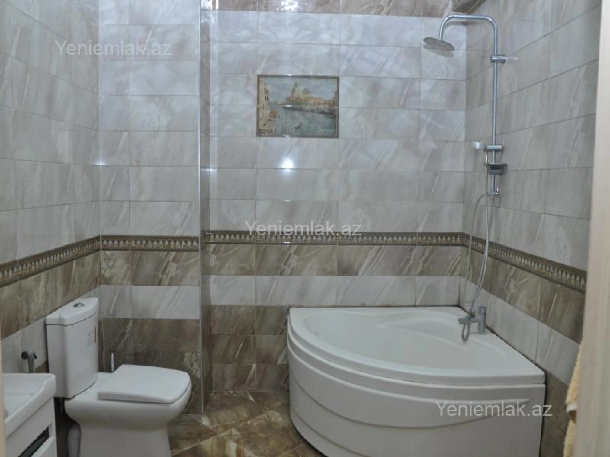 Satılır 4 otaqlı yeni tikili 192 m²