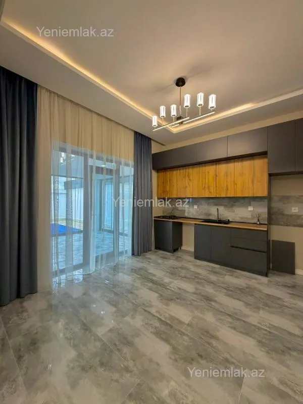 Satılır 4 otaqlı həyət evi 150 m²
