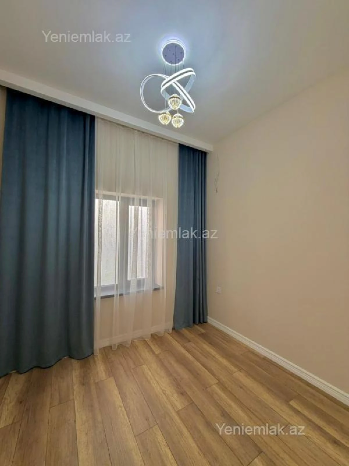 Satılır 4 otaqlı həyət evi 150 m²