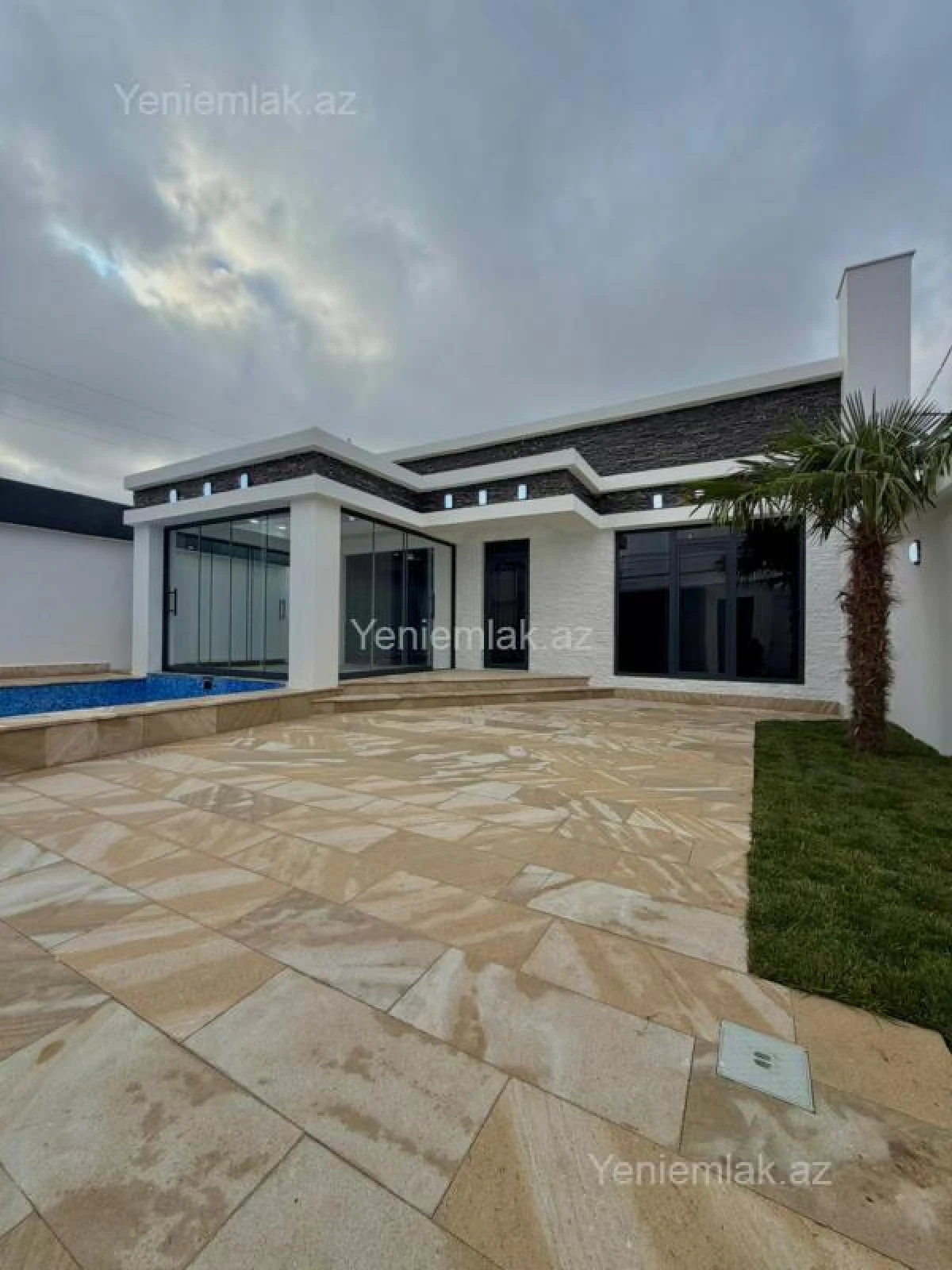 Satılır 4 otaqlı həyət evi 150 m²