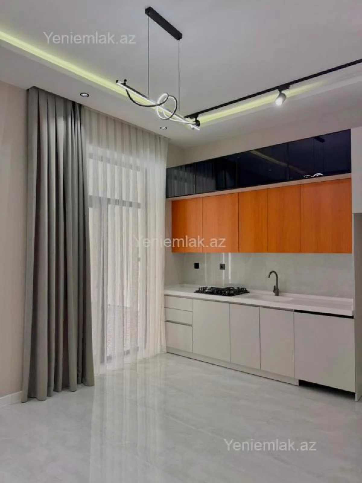 Satılır 4 otaqlı həyət evi 170 m²