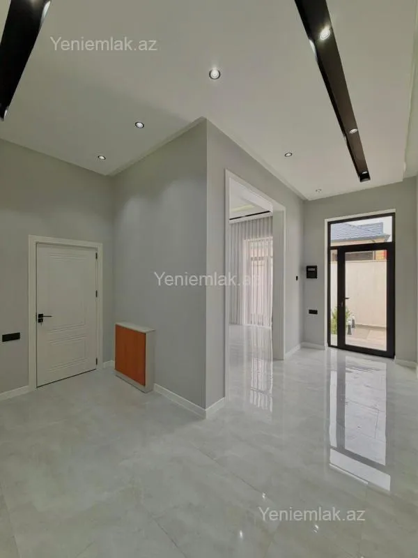 Satılır 4 otaqlı həyət evi 170 m²