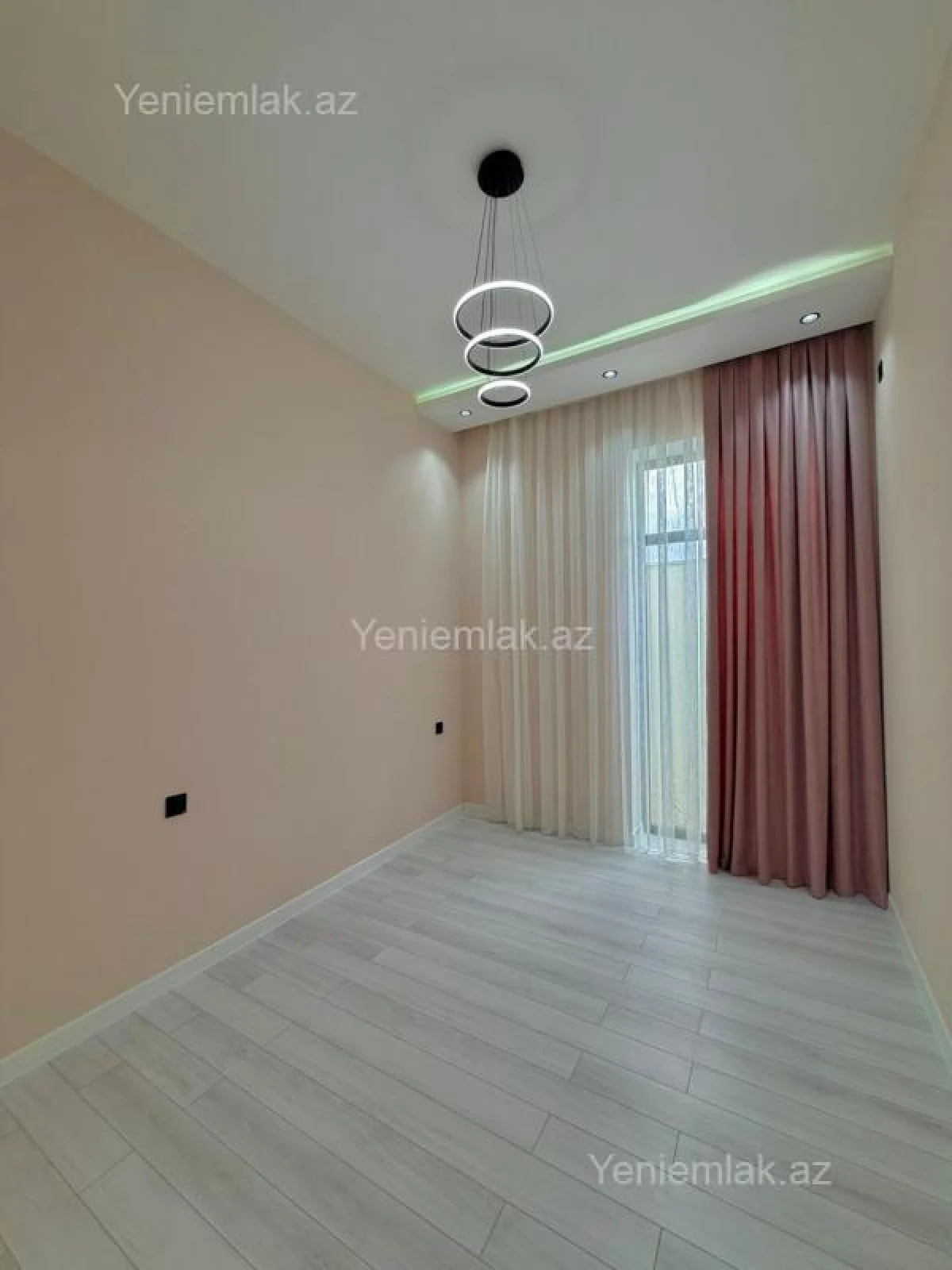 Satılır 4 otaqlı həyət evi 170 m²