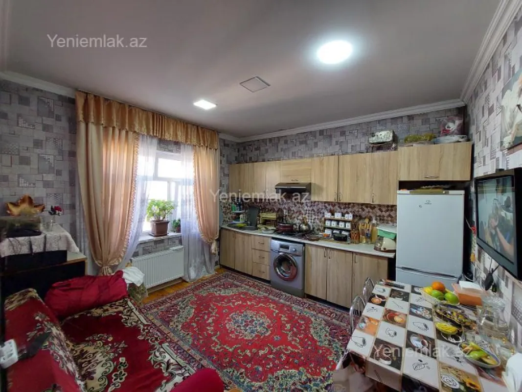 Satılır 3 otaqlı həyət evi 100 m²