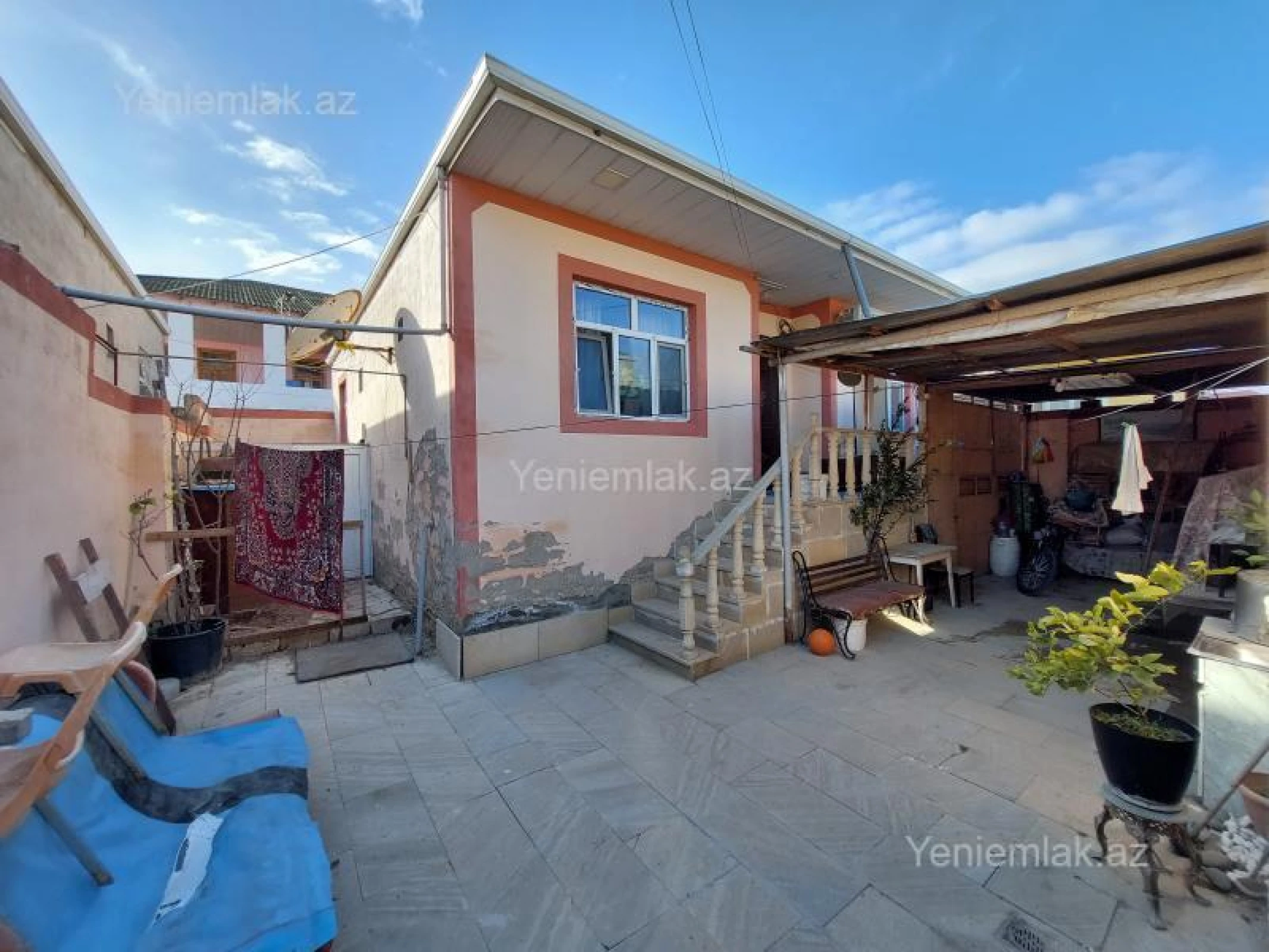 Satılır 3 otaqlı həyət evi 100 m²