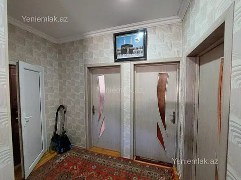 Satılır 3 otaqlı həyət evi 100 m²