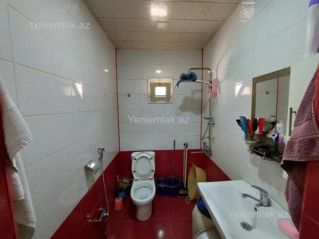 Satılır 3 otaqlı həyət evi 100 m²