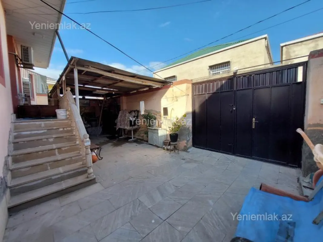 Satılır 3 otaqlı həyət evi 100 m²