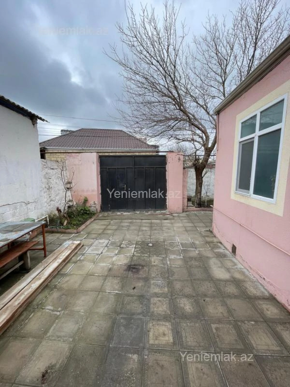 Satılır 4 otaqlı həyət evi 125 m²