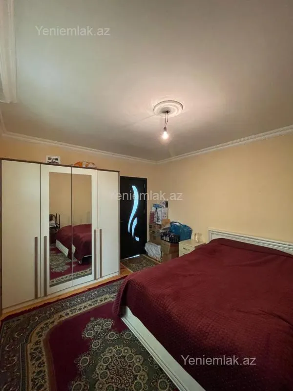 Satılır 4 otaqlı həyət evi 125 m²