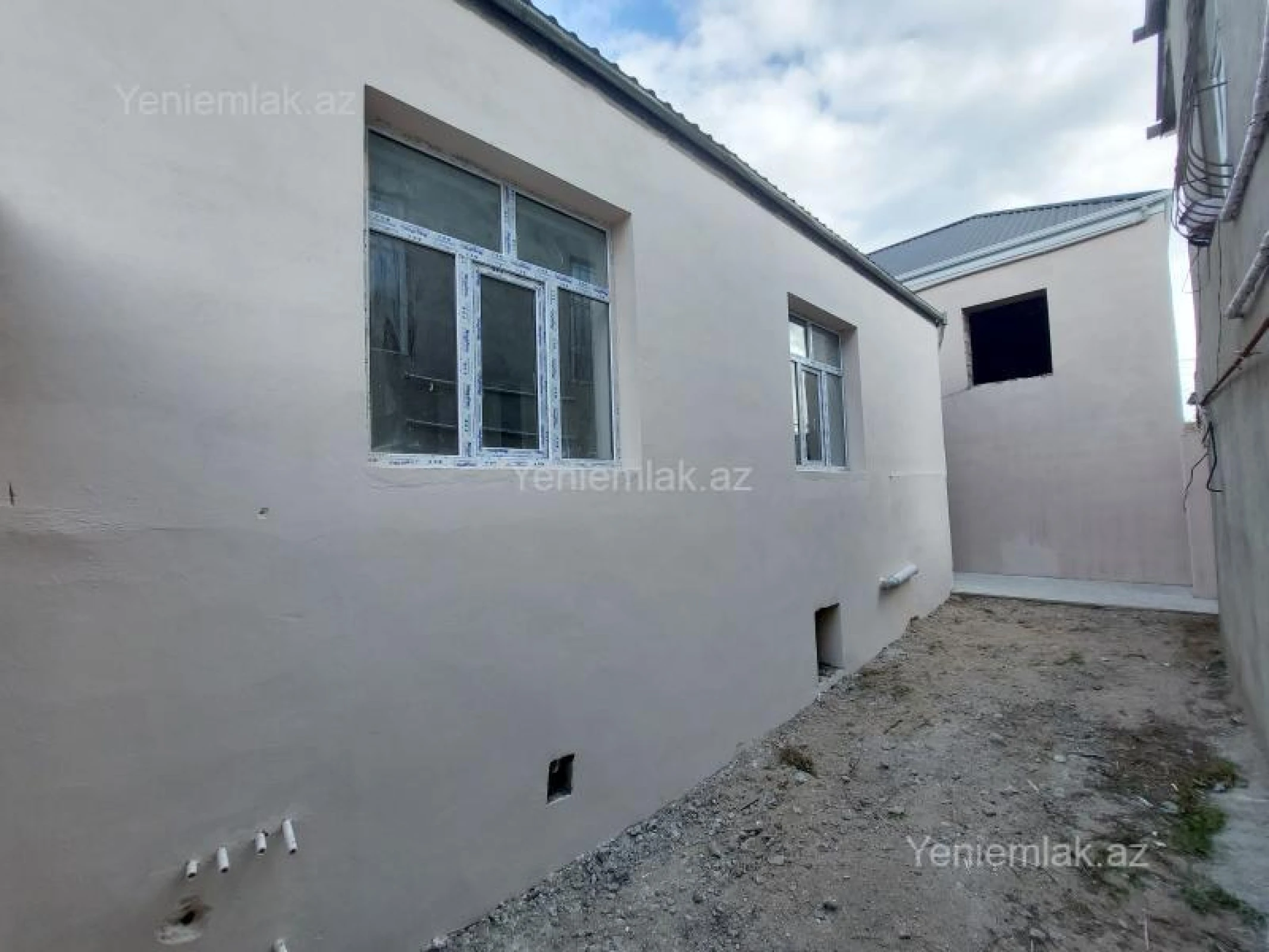 Satılır 3 otaqlı həyət evi 90 m²