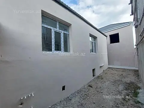 Satılır 3 otaqlı həyət evi 90 m²