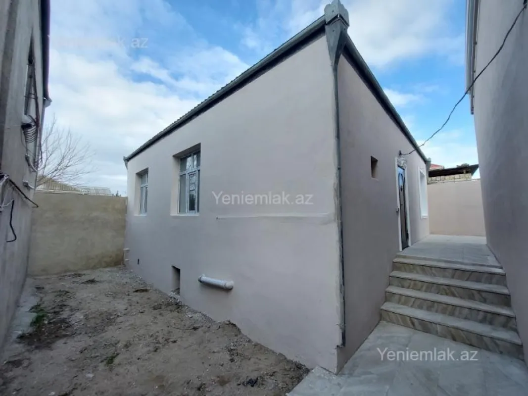 Satılır 3 otaqlı həyət evi 90 m²