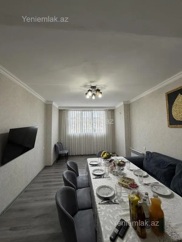 Satılır 4 otaqlı köhnə tikili 95 m²