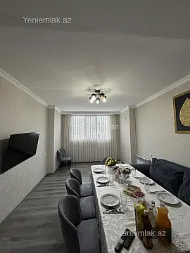 Satılır 4 otaqlı köhnə tikili 95 m²