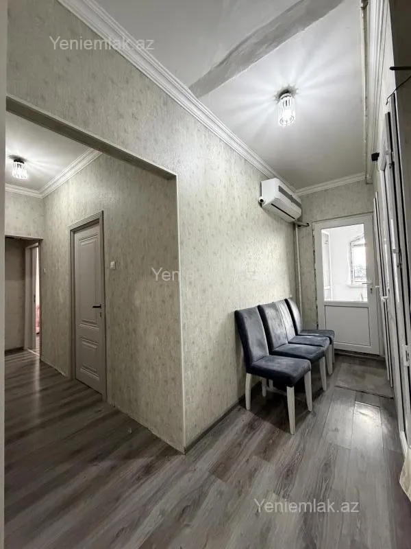 Satılır 4 otaqlı köhnə tikili 95 m²