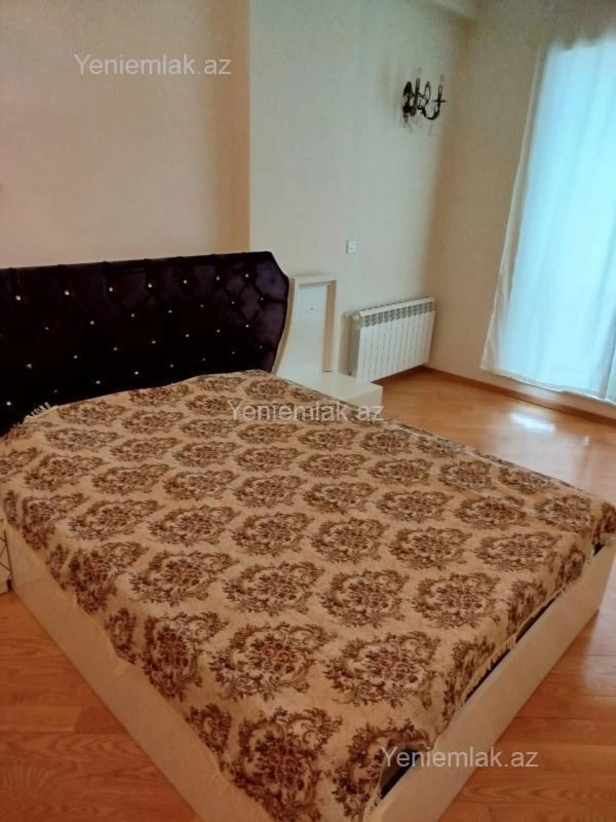 Satılır 3 otaqlı yeni tikili 140 m²