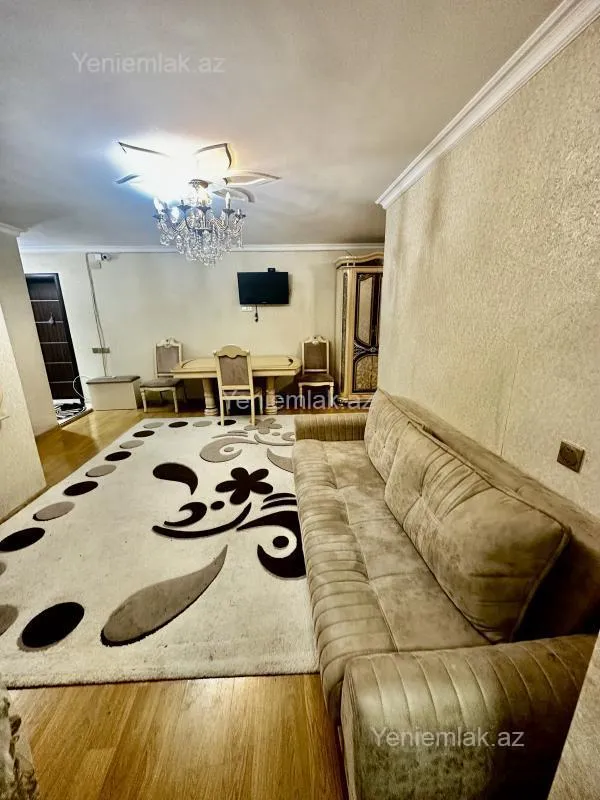 Satılır 2 otaqlı köhnə tikili 46 m²