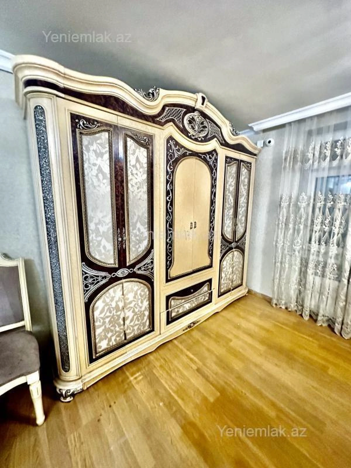 Satılır 2 otaqlı köhnə tikili 46 m²